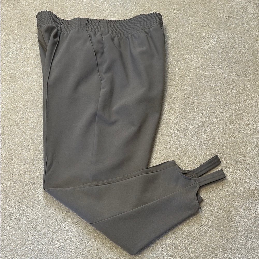 Vintage 80’s EHL woman’s stirrup polyester pants size 12P